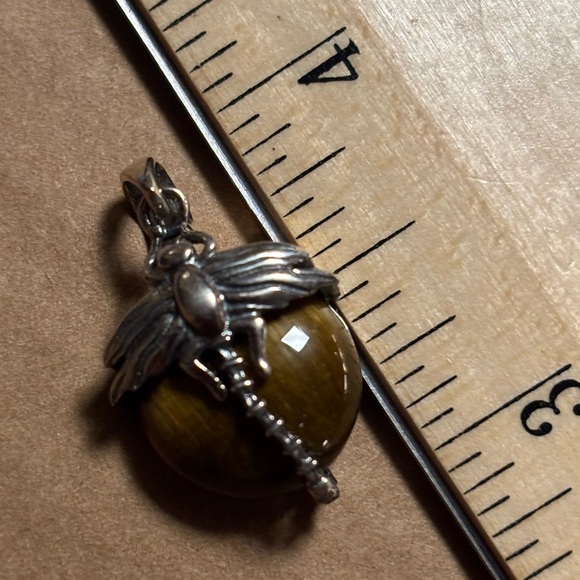 🍃 Sterling Dragonfly & Tiger Eye Pendant 🌱 - Picture 8 of 10